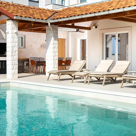 Villa New! Rabella - Luxury Oasis, Island Rab Rab Town