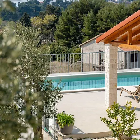 Villa New! Rabella - Luxury Oasis, Island Rab *