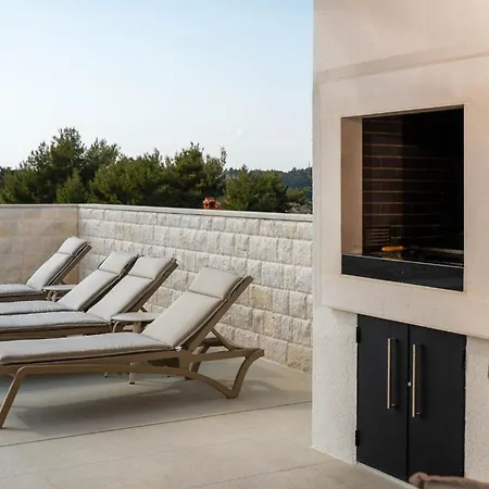 Villa New! Rabella - Luxury Oasis, Island Rab Rab Town
