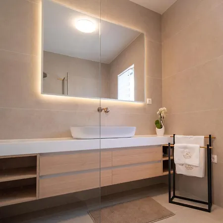 Villa New! Rabella - Luxury Oasis, Island Rab Rab Town