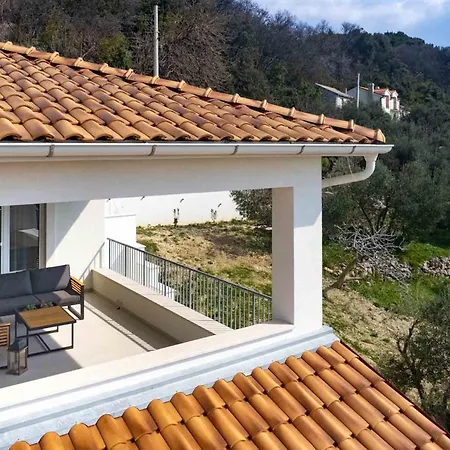 New! Rabella - Luxury Oasis, Island Rab Villa